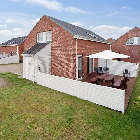 Edly - 2-3km From The Sea By Interhome Leilighet *